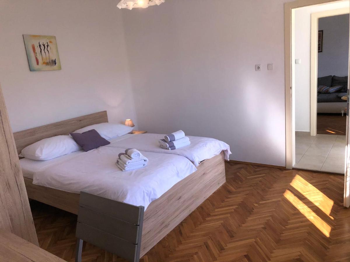 Apartments Mikelic Кампор Экстерьер фото