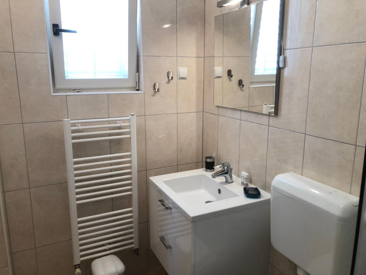 Apartments Mikelic Кампор Экстерьер фото