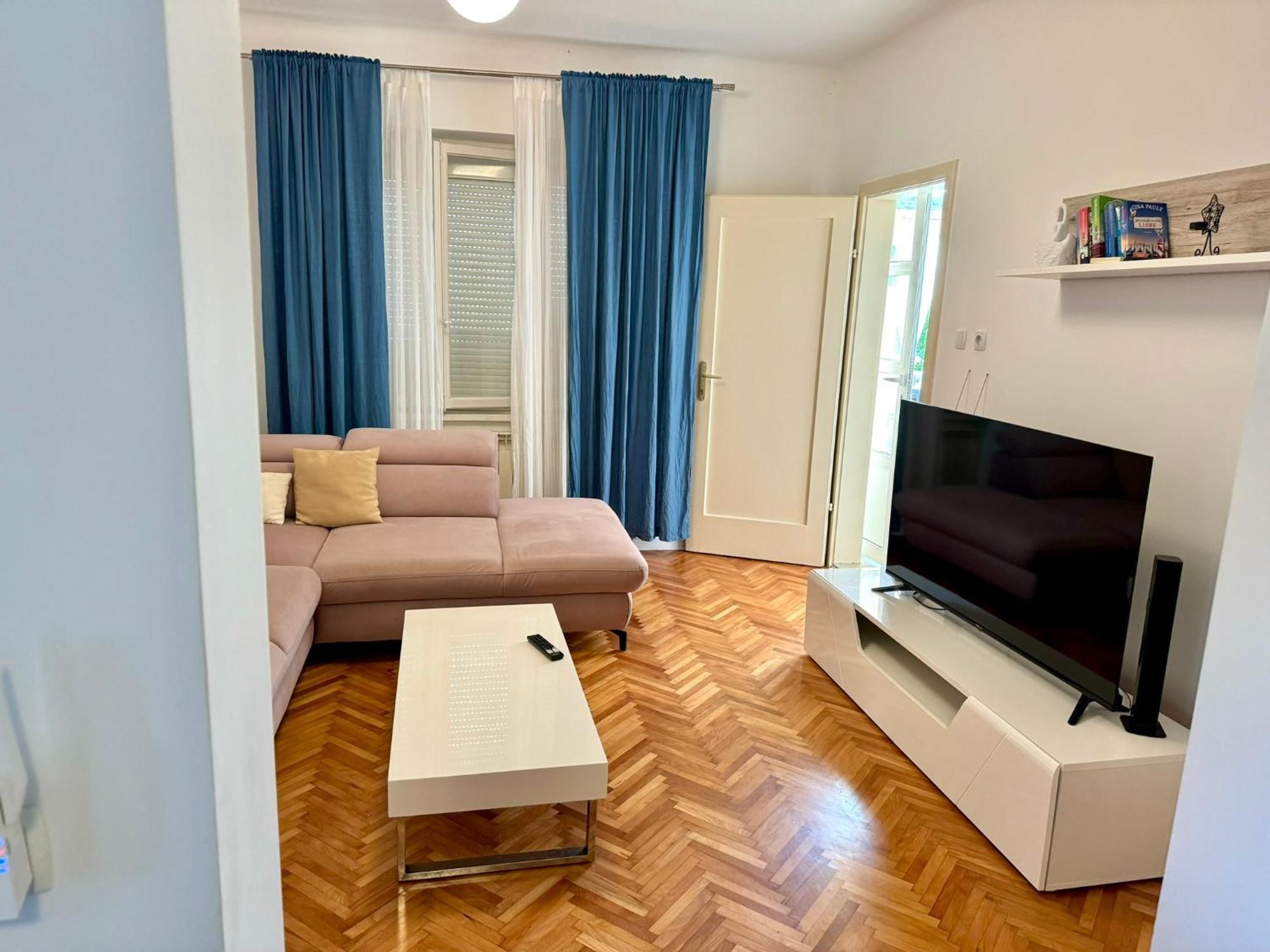 Apartments Mikelic Кампор Экстерьер фото