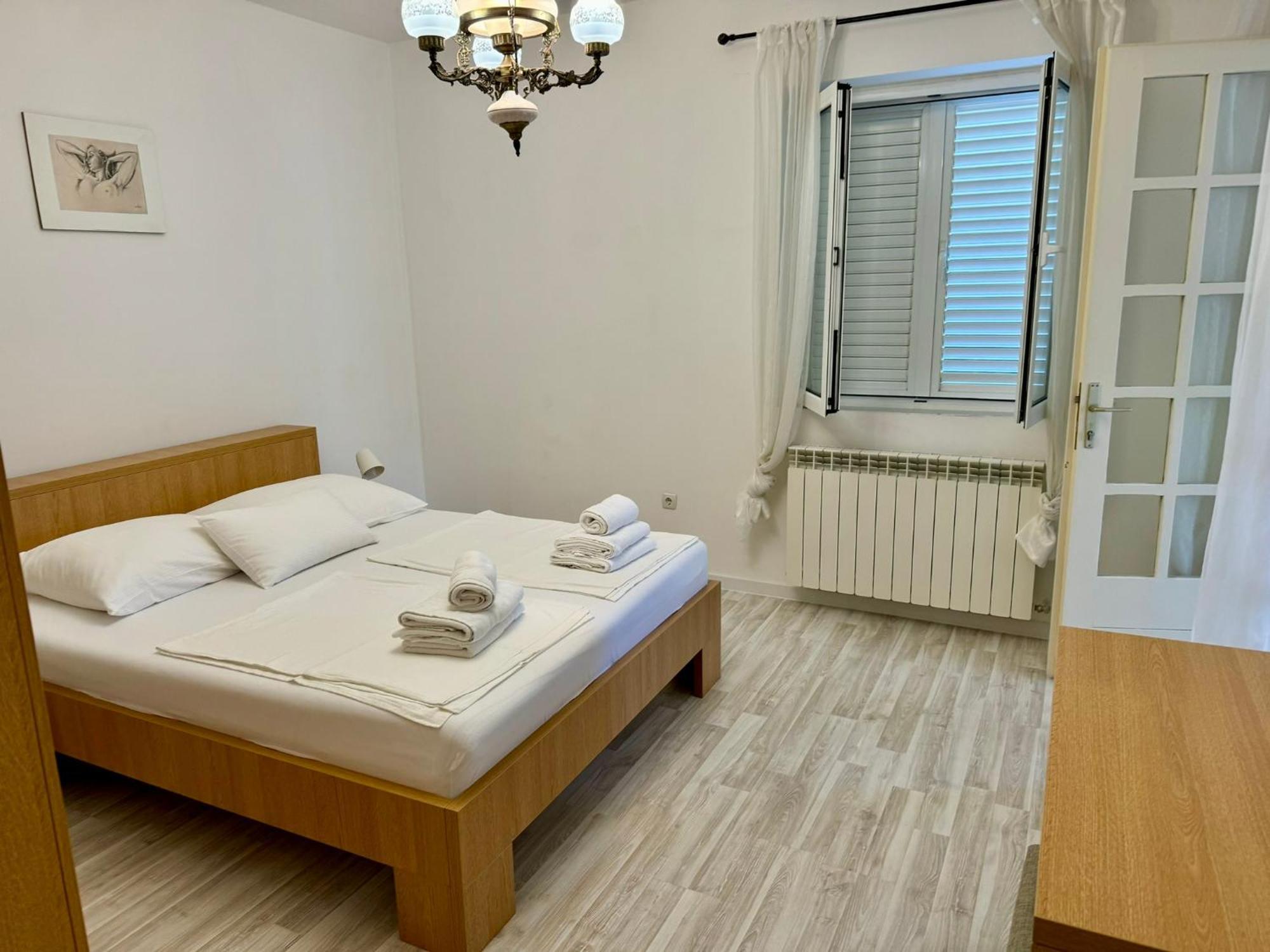Apartments Mikelic Кампор Экстерьер фото