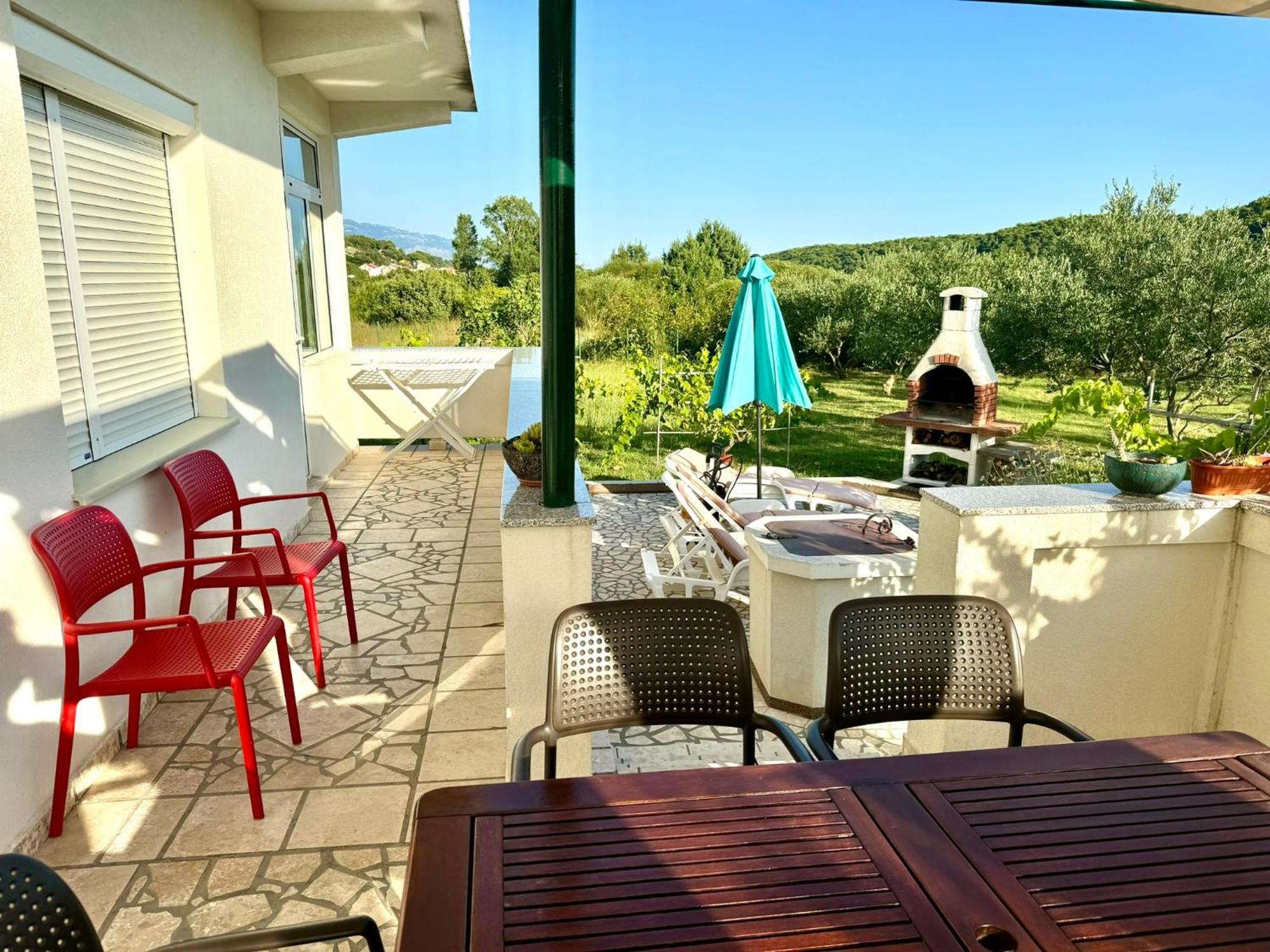 Apartments Mikelic Кампор Экстерьер фото